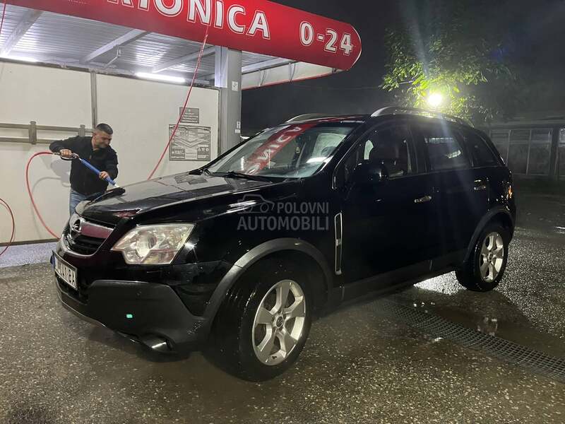 Opel Antara 