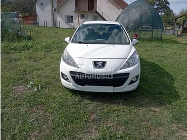 Maglenke za Peugeot 207