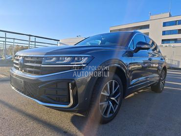 Volkswagen Touareg 3.0 TDI R-LINE 4WD