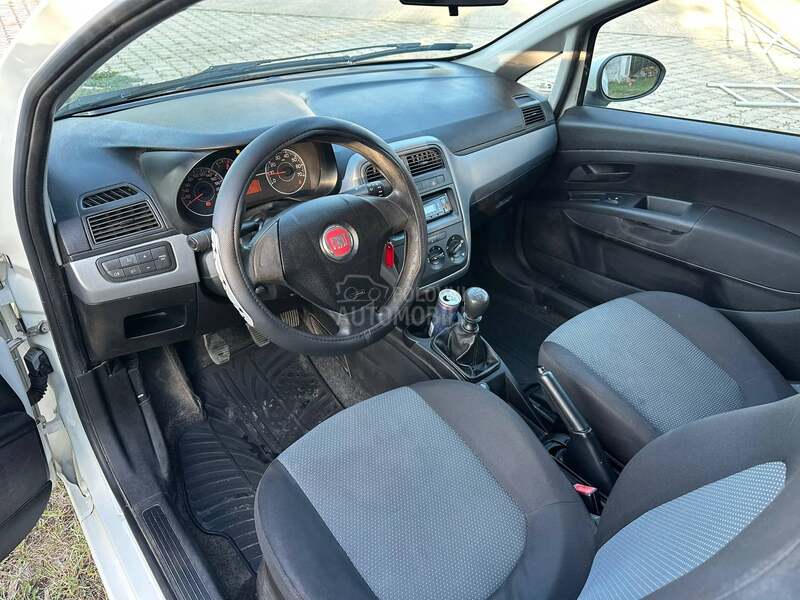 Fiat Grande Punto Van
