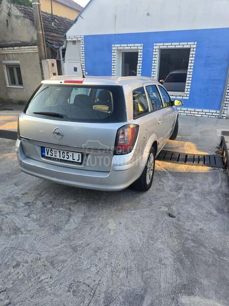 Opel Astra H CDTI