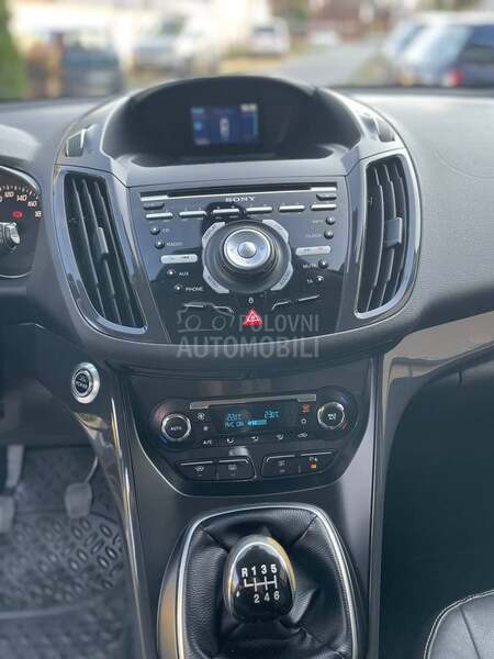 Ford Kuga 