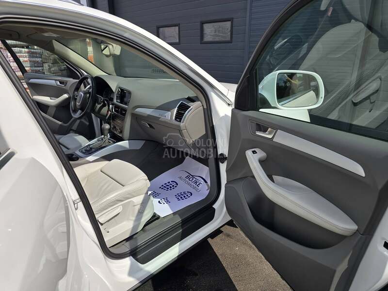 Audi Q5 2.0TDI QUATTRO LUX