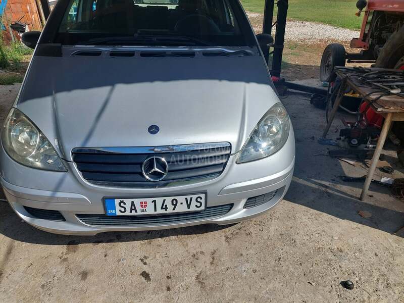 Mercedes Benz A 180 1.6d
