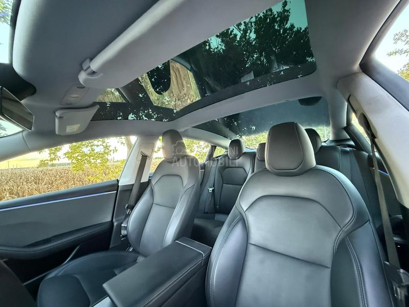 Tesla Model 3 Highland