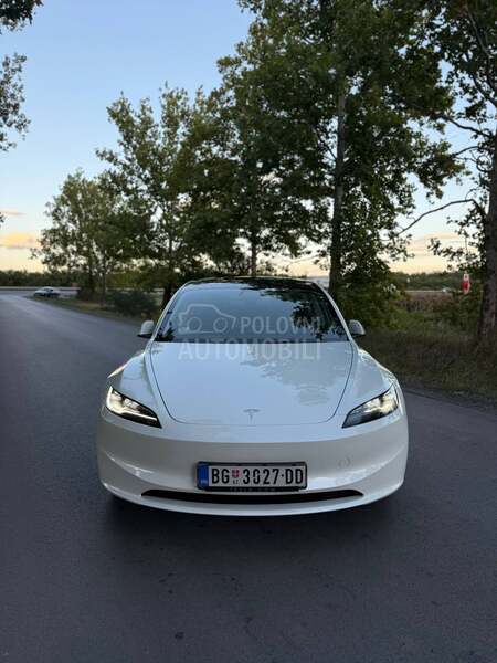 Tesla Model 3 Highland
