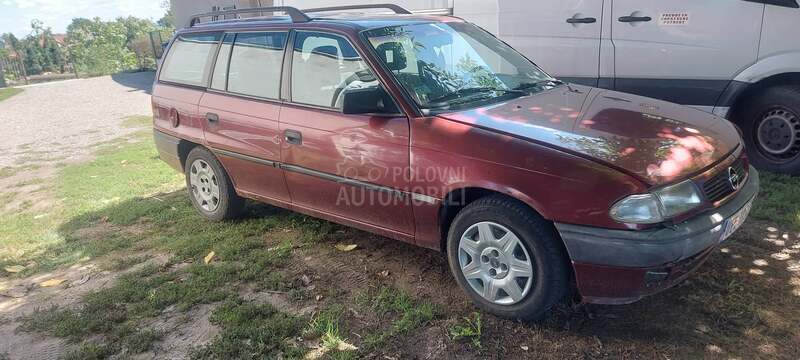 Opel Astra F reg...