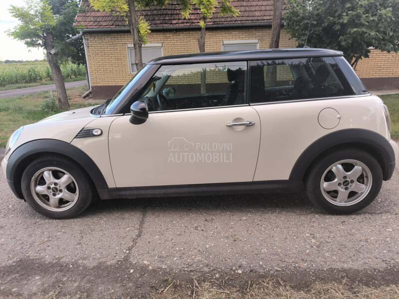 MINI Cooper 1,6