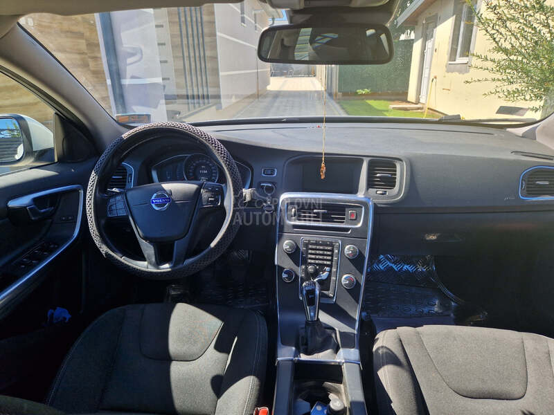 Volvo S60 D3 2.0 150