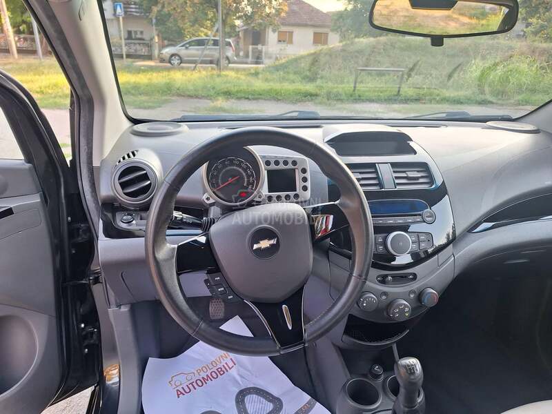 Chevrolet Spark SUISSE EDITION 1,2