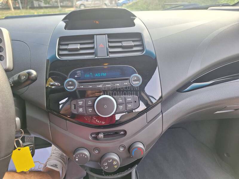 Chevrolet Spark SUISSE EDITION 1,2