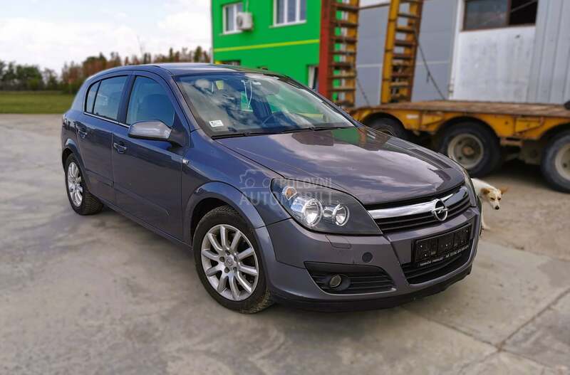 Opel Astra H 1.9 cdti Sport/Cosmo