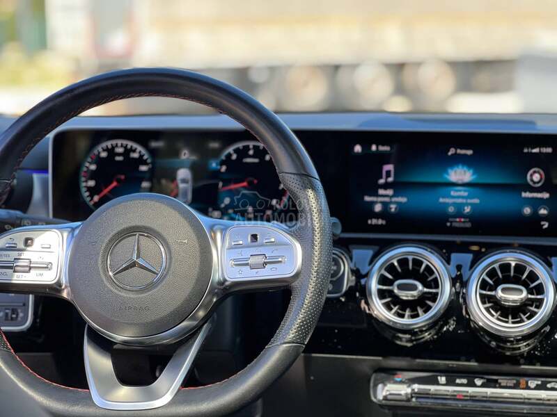 Mercedes Benz A 180 AMG