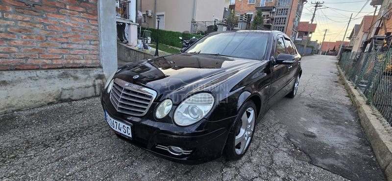 Mercedes Benz E 200 w211