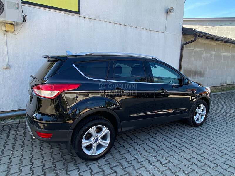 Ford Kuga 2.0d 4x4  A.u.t.o.m