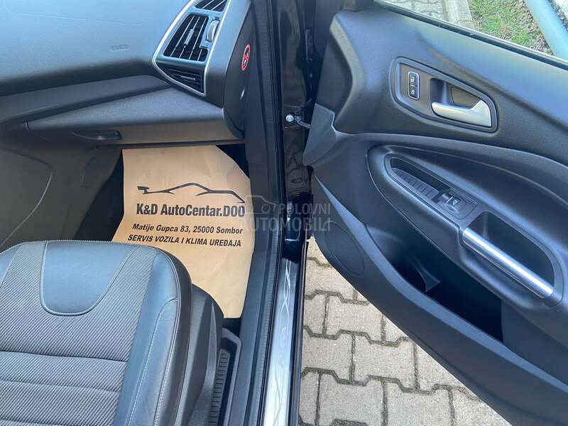 Ford Kuga 2.0d 4x4  A.u.t.o.m