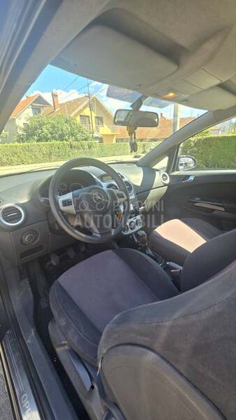 Opel Corsa D 