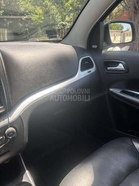 Fiat Freemont 