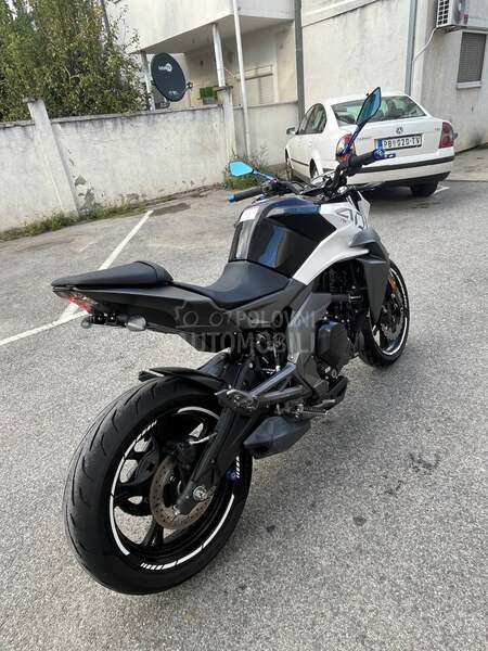 CFMOTO nk 400 a2 kat