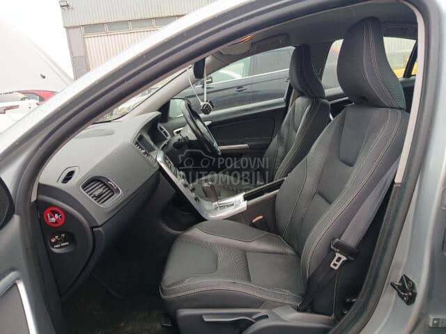 Volvo S60 D5204T3 2012. god. -  kompletan auto u delovima