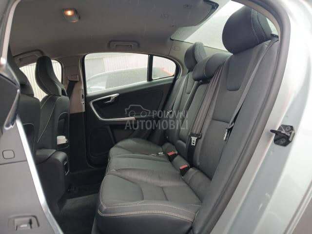 Volvo S60 D5204T3 2012. god. -  kompletan auto u delovima