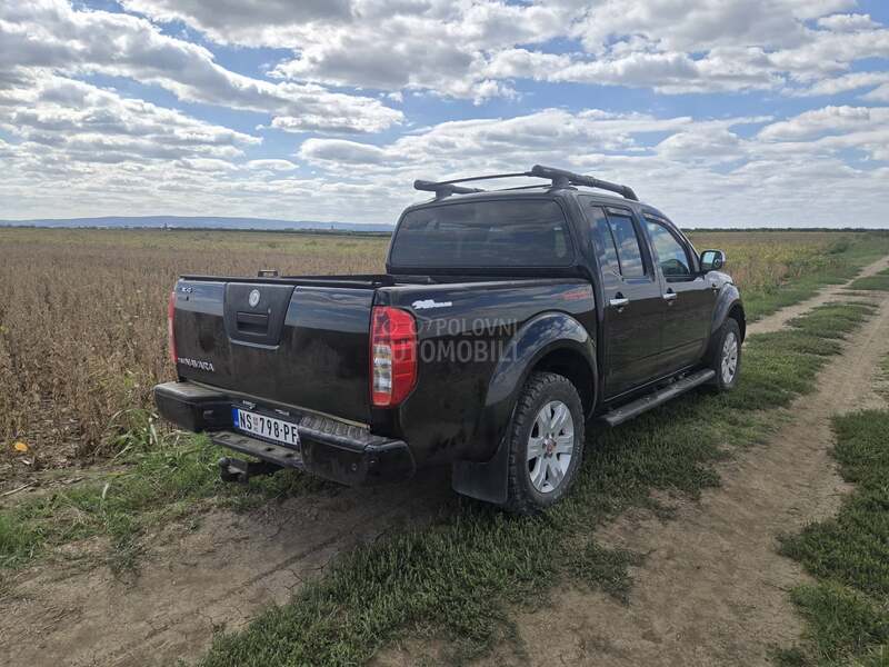 Nissan Navara 