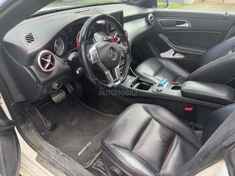Mercedes Benz CLA 250 2.0 TFSI