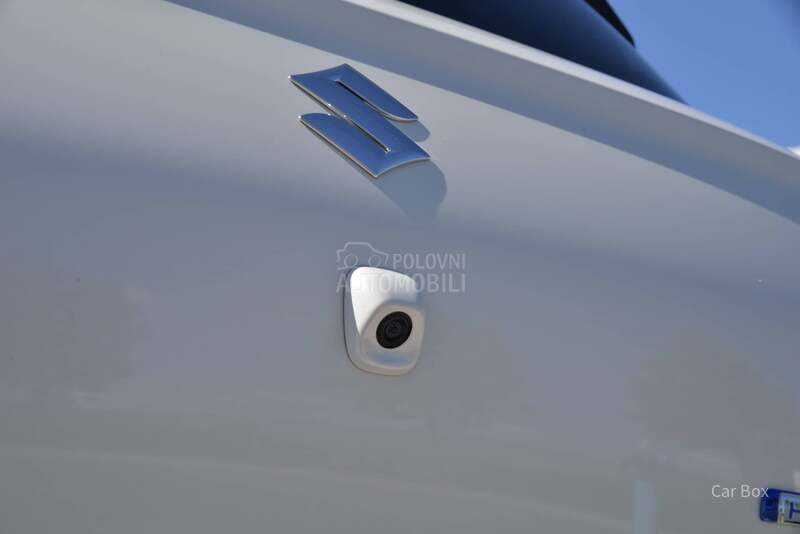 Suzuki Swift PREMIUM 1.2 5MT