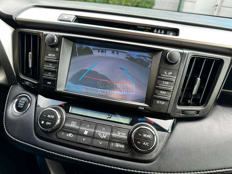 Toyota RAV 4 2.0 D4-D Dynamic 2WD