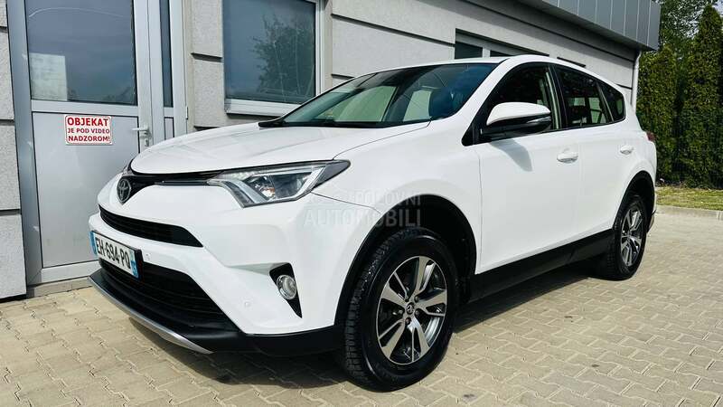 Toyota RAV 4 2.0 D4-D Dynamic 2WD