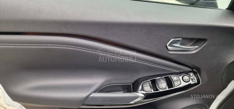 Nissan Juke TEKNA BOSE 2T