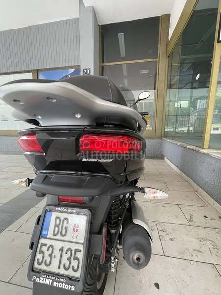 Piaggio mp3 ie300 business