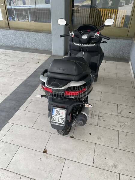 Piaggio mp3 ie300 business