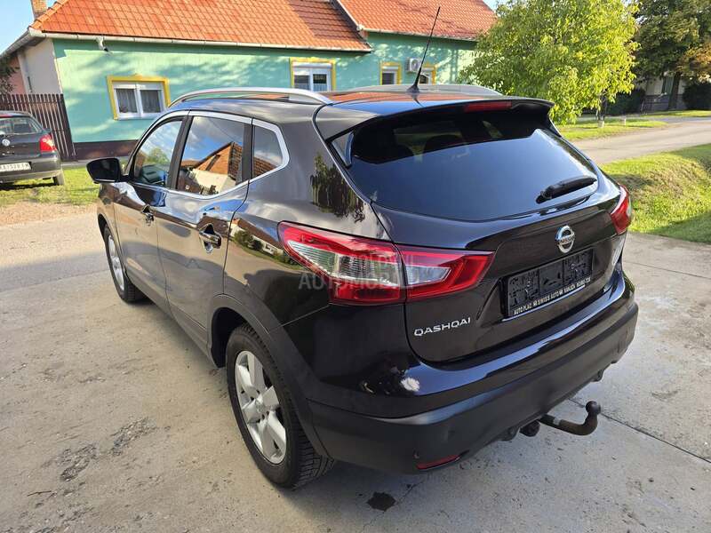Nissan Qashqai 1,6 DIG T 360