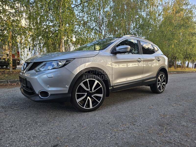 Nissan Qashqai 1.2 DIG-T TEKNA PANO