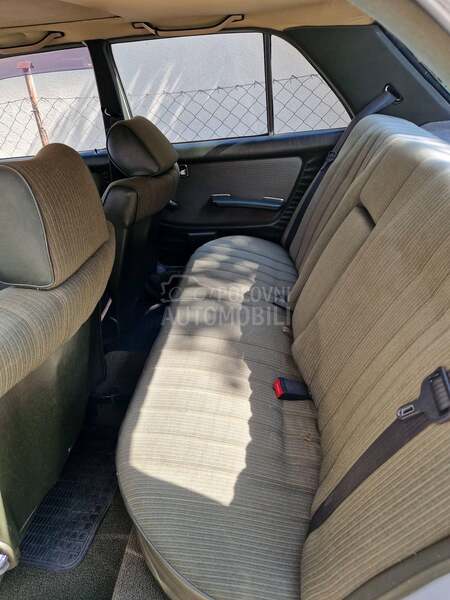 Mercedes Benz E 200 W123 Aut