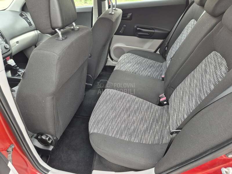 Kia cee`d 