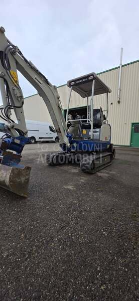 Takeuchi TB216