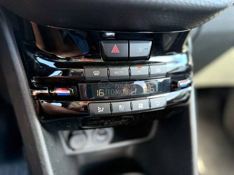Peugeot 2008 1.2