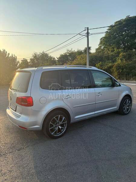 Volkswagen Touran 1.4 tsi