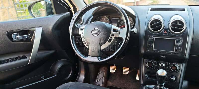 Nissan Qashqai 1.6 dci 4x4 /CH