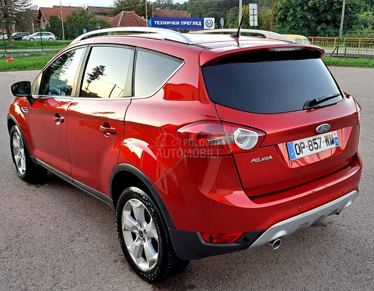 Ford Kuga NAV KOZA PANO FUL