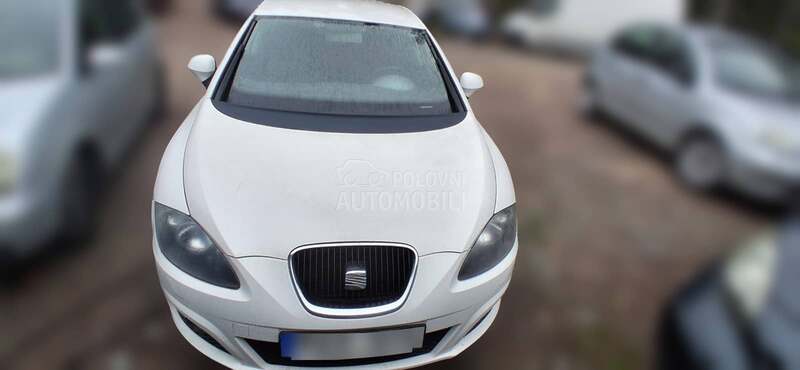 Seat Leon 1.2 2012. god. -  kompletan auto u delovima
