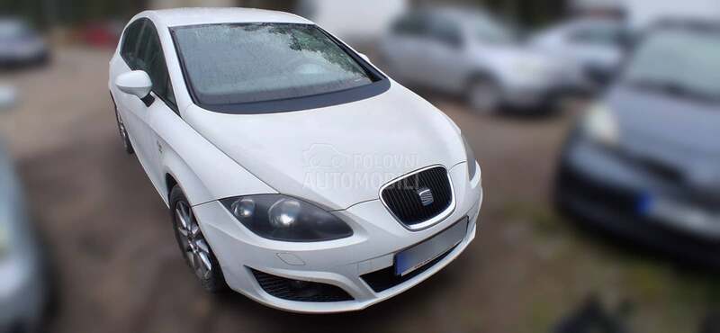 Seat Leon 1.2 2012. god. -  kompletan auto u delovima