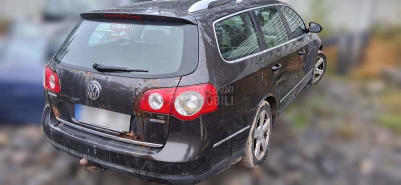 Volkswagen Passat B6 1.6 CAYC 2010. god. -  kompletan auto u delovima
