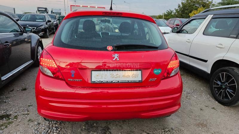 Peugeot 207 1.4B