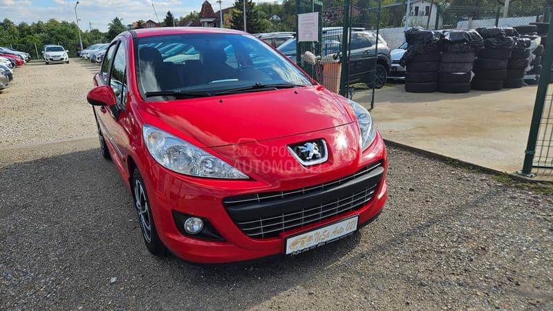 Peugeot 207 1.4B