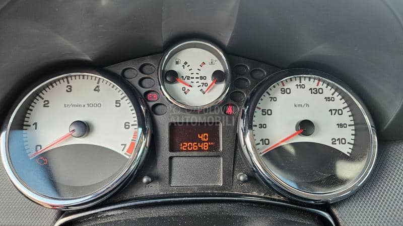 Peugeot 207 1.4B