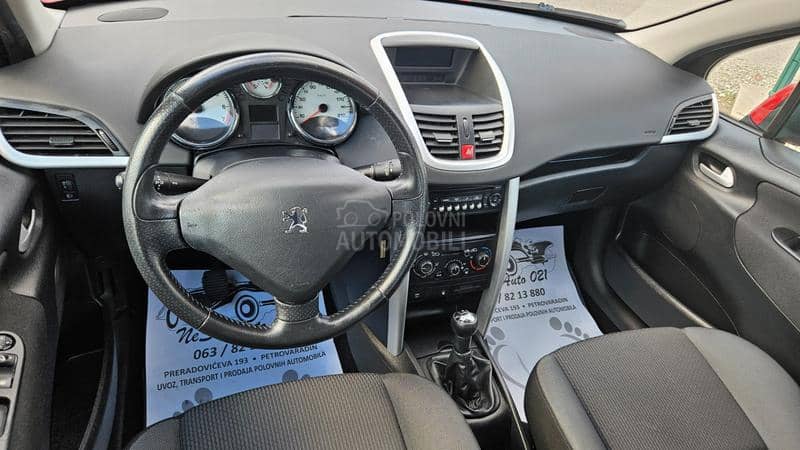 Peugeot 207 1.4B