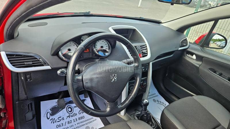 Peugeot 207 1.4B